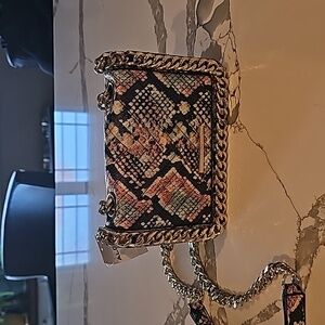 Brand new!! Great quality cross body bag. ALDO